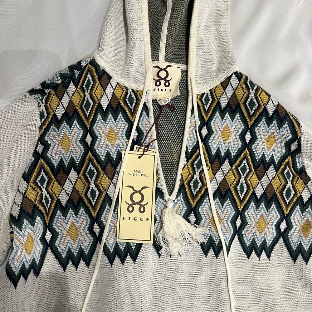 FIGUE- white sweatshirt, multi color, small.